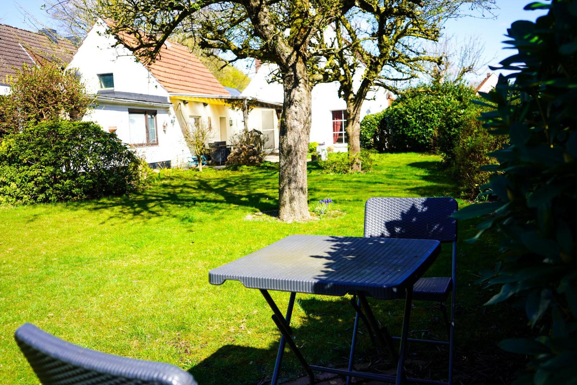 Gemuetliches Haus Mit Grossem Traumhaften Garten Bremen Ngoại thất bức ảnh